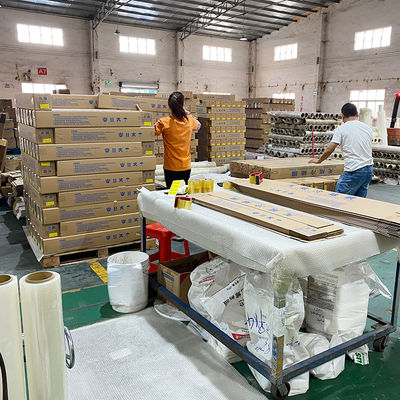 قیمت خوب کارخانه فیلم لمینت سرد مات با مشخصات متعدد با کیفیت بالا، سفارشی‌سازی شده آنلاین